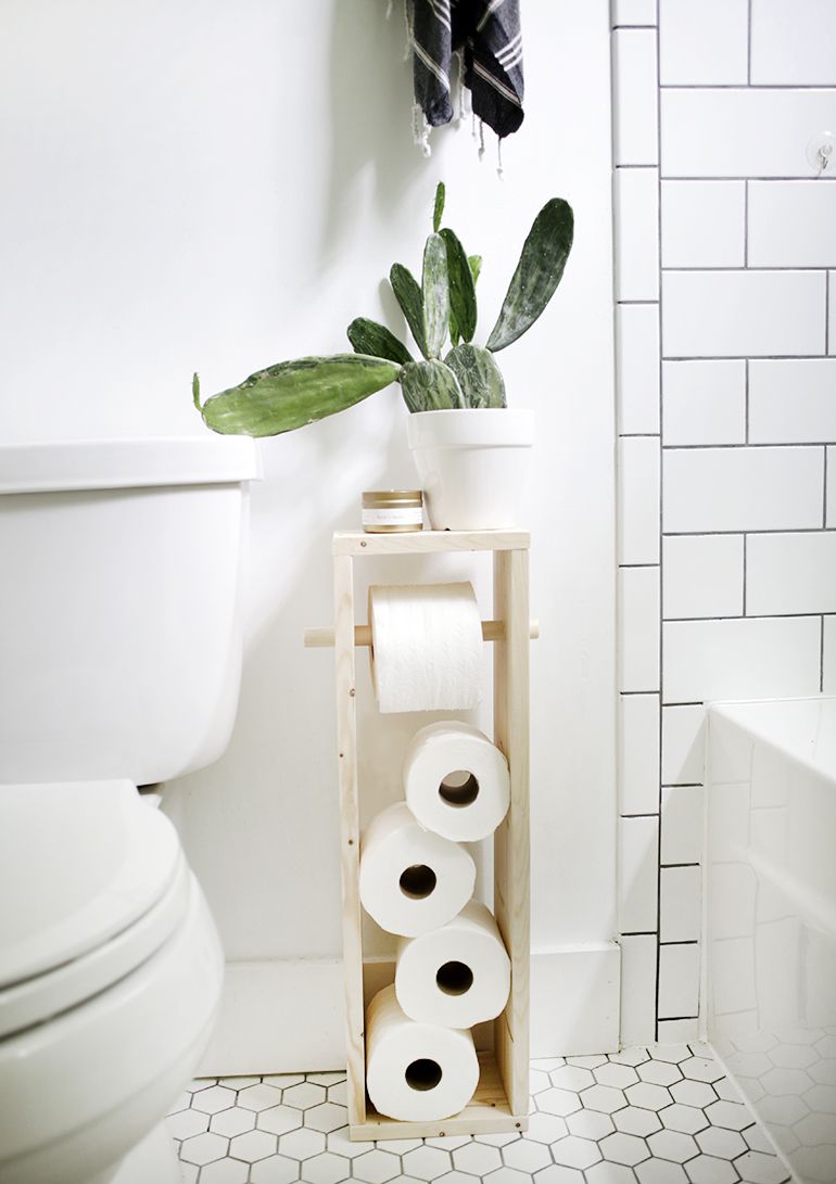 Bamboo toilet paper storage